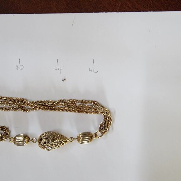 Vintage Long Gold Tone Chain Necklace With Filigree Beads And Textured Elegant - Picture 9 of 10